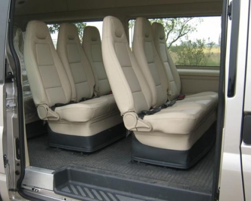 XE 16 CHỖ FORD TRANSIT LUXURY 2019 THUÊ THEO HĐ