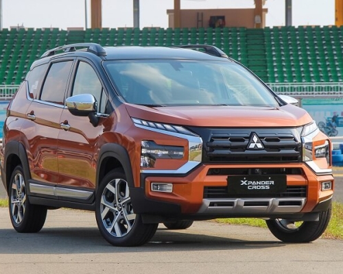 Thuê xe du lịch 7 chỗ nên chọn loại nào vừa an toàn vừa tiết kiệm?