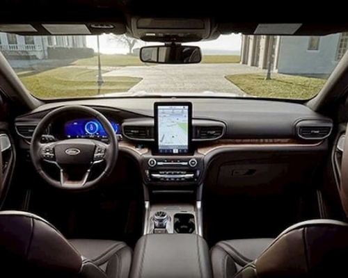 Thuê xe 7 chỗ giá bao nhiêu, ở đâu uy tín?