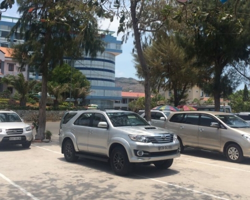 THUÊ XE DU LỊCH 7 CHỖ QUẬN 5 - BẢNG GIÁ THUÊ XE 2020