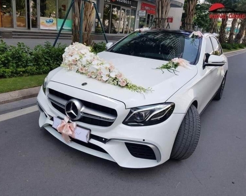 Thuê xe cưới giá bao nhiêu, ở đâu uy tín, chuyên nghiệp