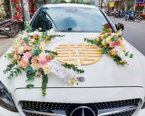 Hướng dẫn 3 cách trang trí xe hoa đám cưới đẹp, sang trọng