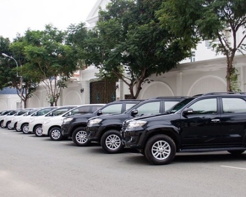 Thuê xe đi Hóc Môn uy tín, giá tốt tiết kiệm chi phí