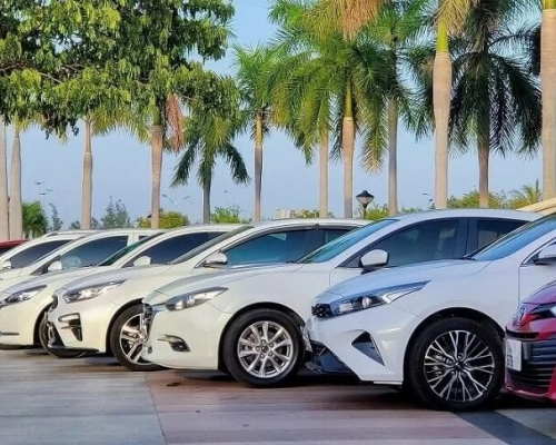 Thuê xe ô tô theo giờ giá rẻ – Giải pháp linh hoạt, tiết kiệm tại TP.HCM Thuê xe ô tô theo giờ giá rẻ – Giải pháp linh hoạt, tiết kiệm tại TP.HCM