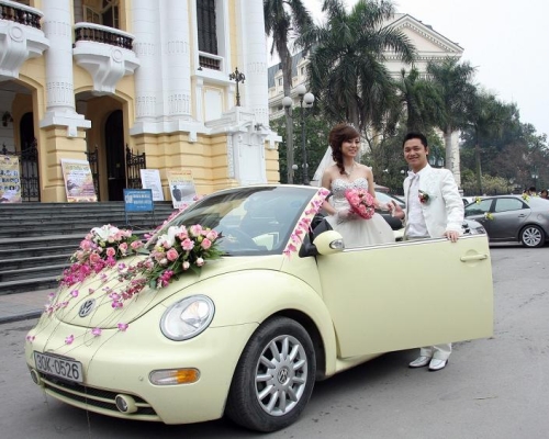 Xe hoa cưới nên chọn màu gì? Màu sắc nào hợp phong thủy mang may mắn