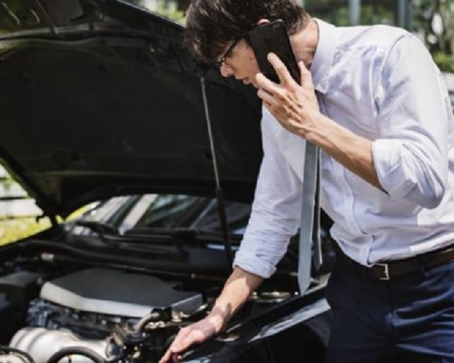 Nguyên nhân và cách khắc phục xe ô tô chết máy đột ngột