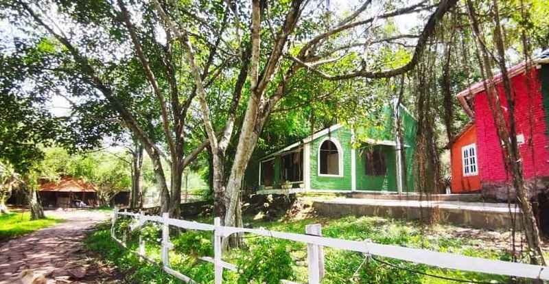 Khu du lịch Cao Minh