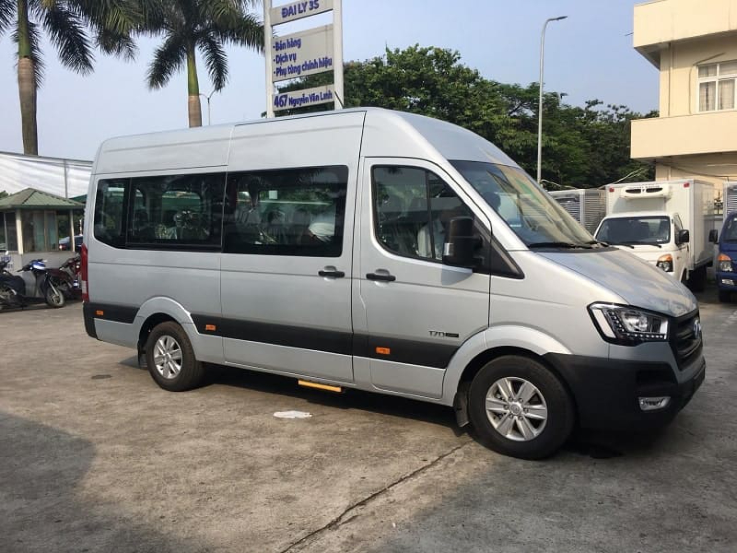 Kinh Nghiệm Thực Tế Để Chuyến Công Tác Thuê Xe Diễn Ra Suôn Sẻ