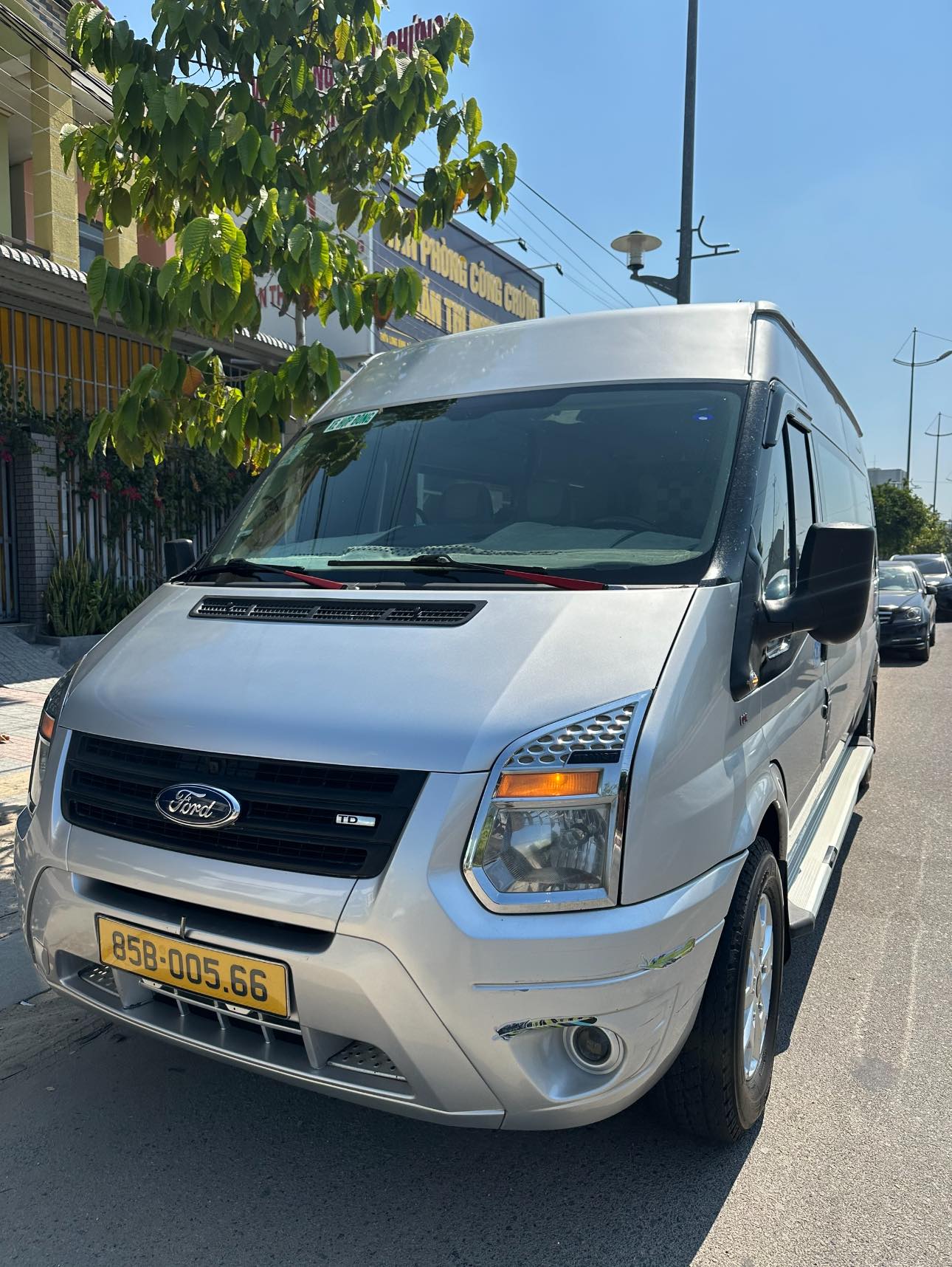 Đánh giá nhu cầu tìm nơi cho thuê xe 16 chỗ leo đèo Bảo Lộc