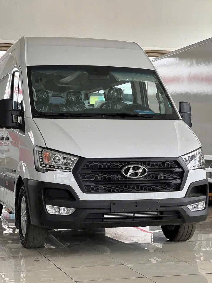 Mẹo nhỏ để chuyến đi hoàn mỹ khi tìm nơi cho thuê xe 16 chỗ