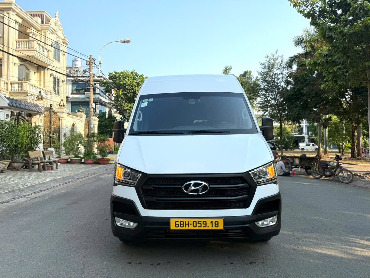 Vì Sao Nên Thuê Xe 16 Chỗ Đi Tour Tuyến Tây Ninh – Long An?