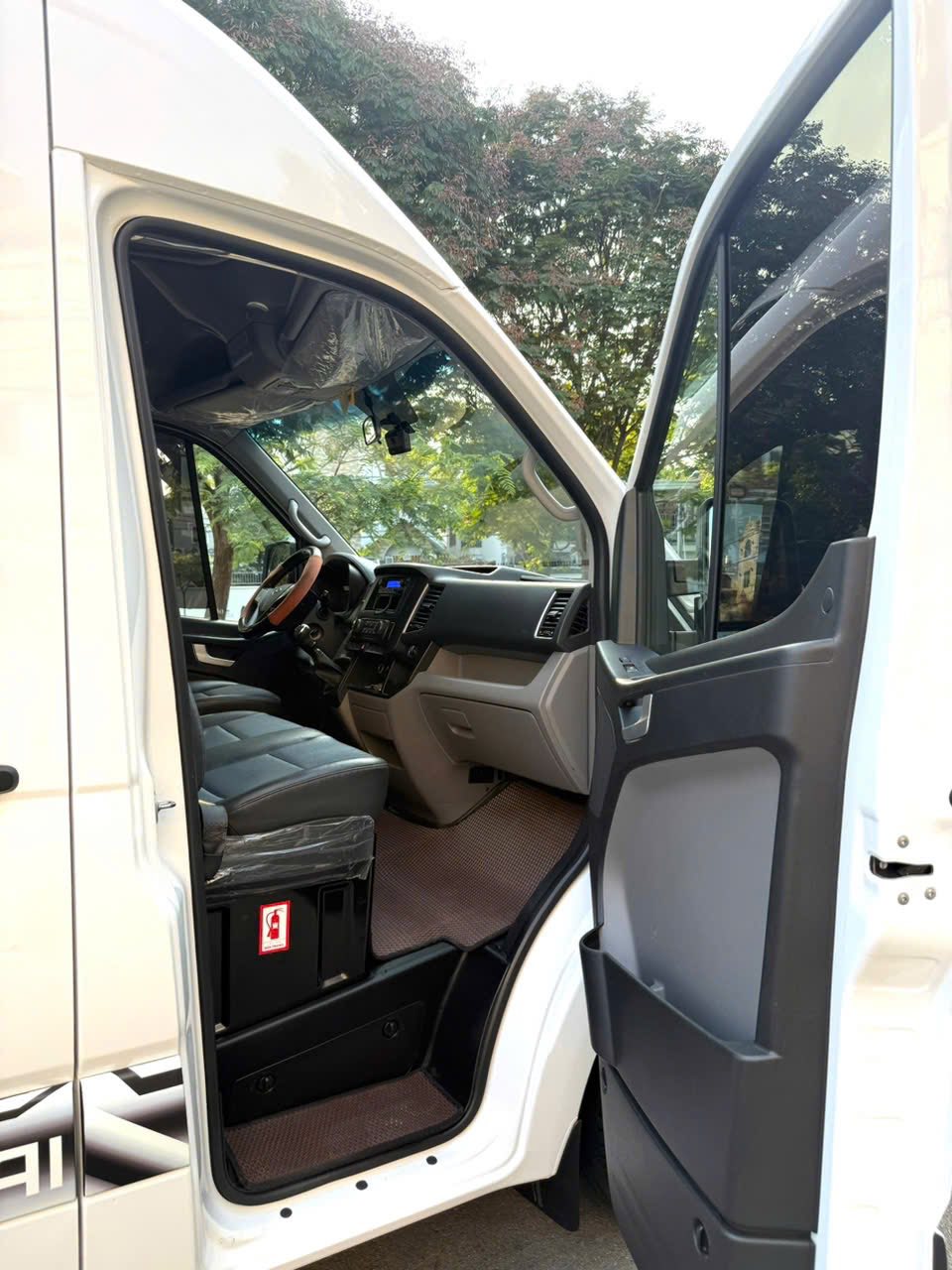 Các Lộ Trình Hấp Dẫn Khi Thuê Xe 16 Chỗ Đi Tây Ninh – Long An