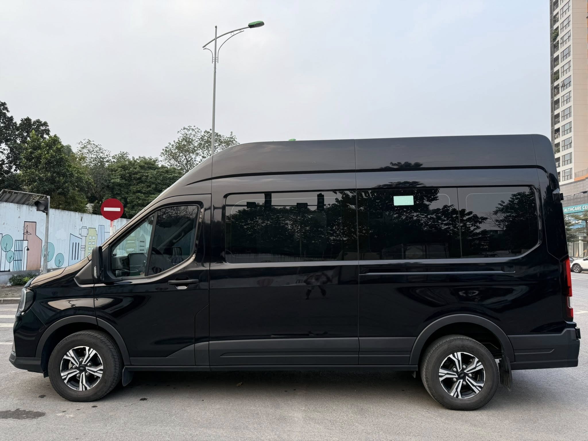 Bí Quyết Thuê Xe 16 Chỗ Đi Tour Tây Ninh Trọn Gói An Toàn