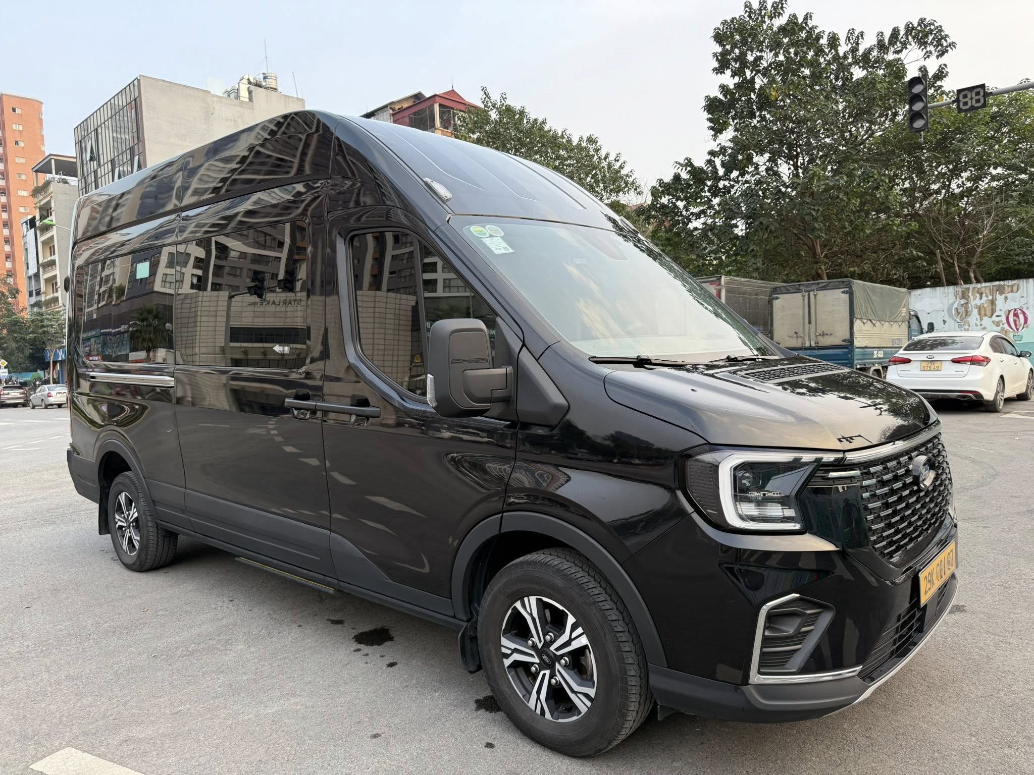 Các Tiêu Chí Đánh Giá Một Dịch Vụ Thuê Xe 16 Chỗ Chất Lượng