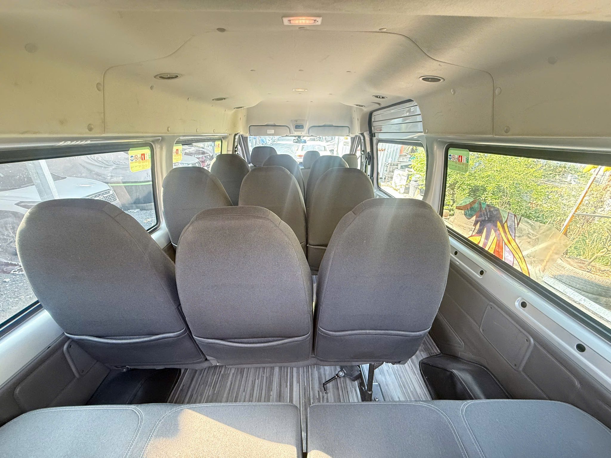 Giải pháp tiết kiệm đỉnh cao khi dùng dịch vụ cho thuê xe 16 chỗ