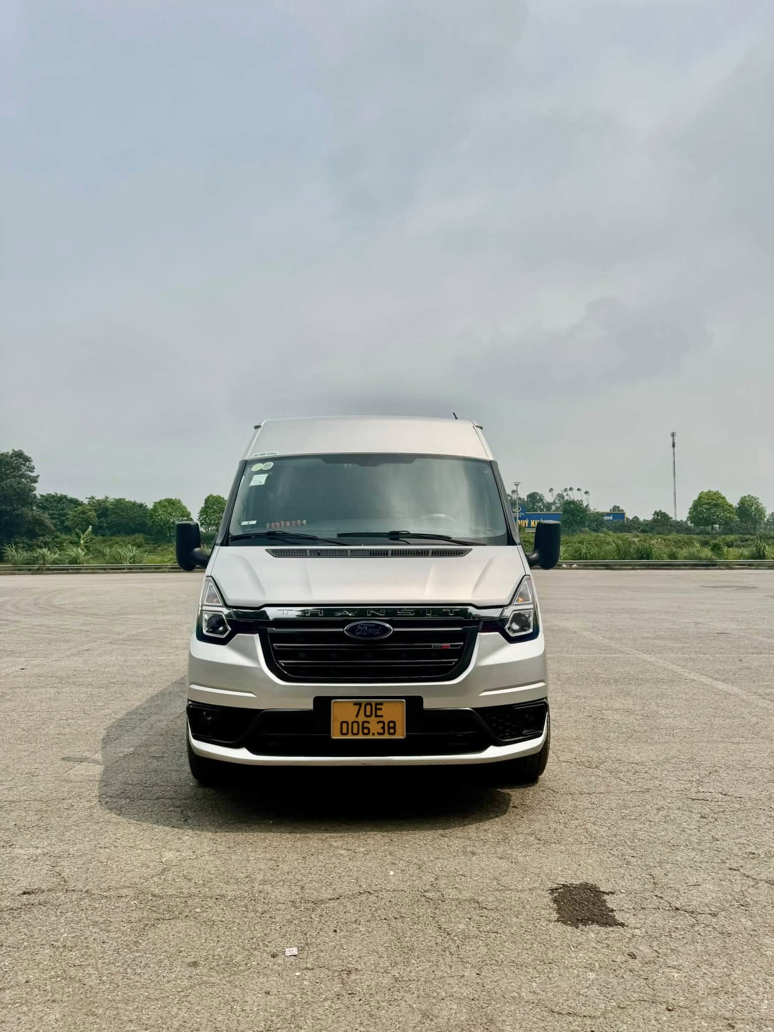 Vì Sao Nên Quyết Định Thuê Xe 18 Chỗ Đi Đà Lạt?