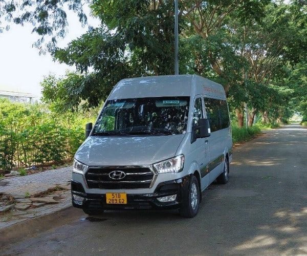 Cho thuê xe 18 chỗ đi tour Quy Nhơn