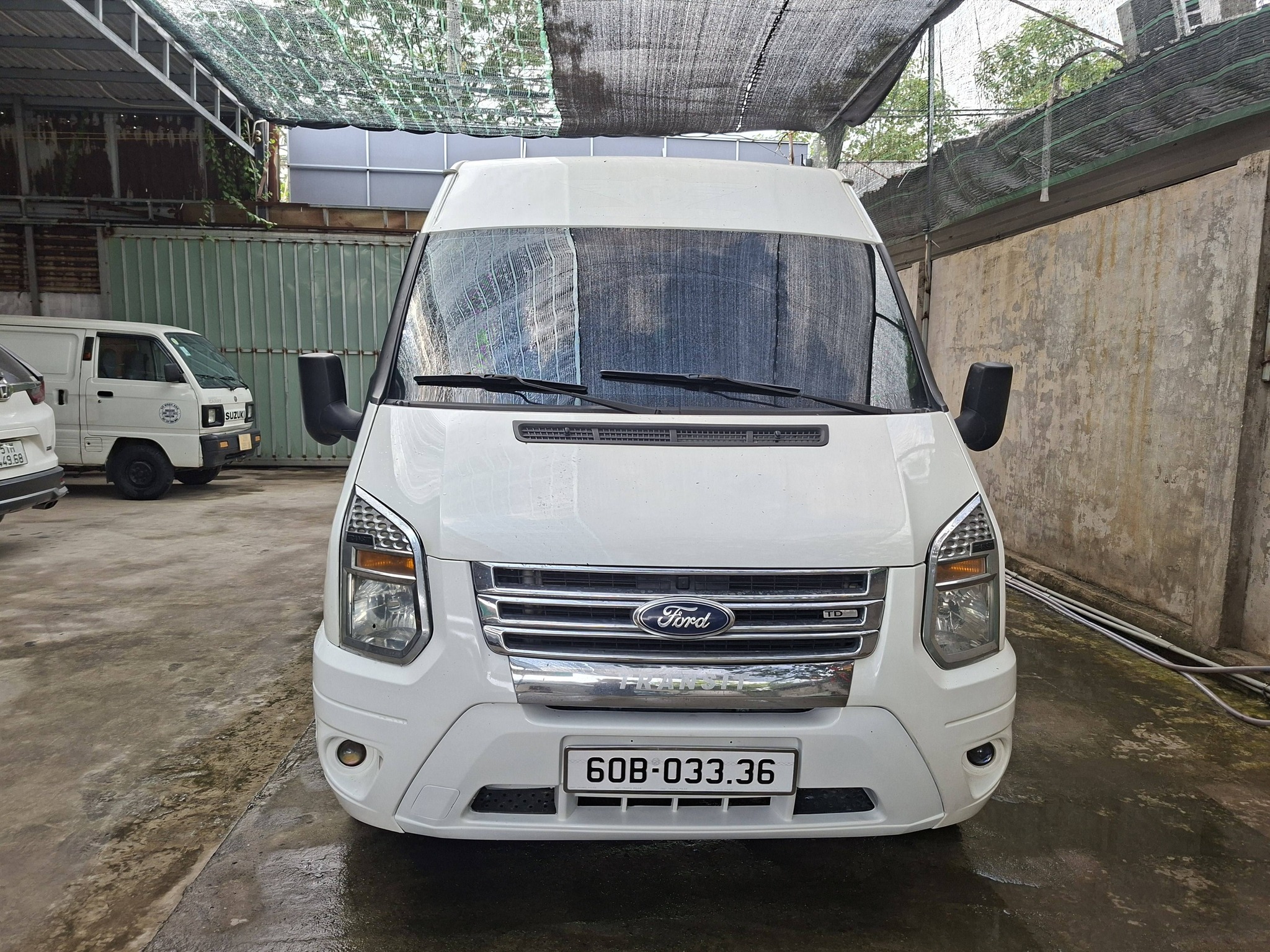 Vì Sao Nên Thuê Xe 16 Chỗ Đi Tour Khởi Hành Từ TP.HCM?