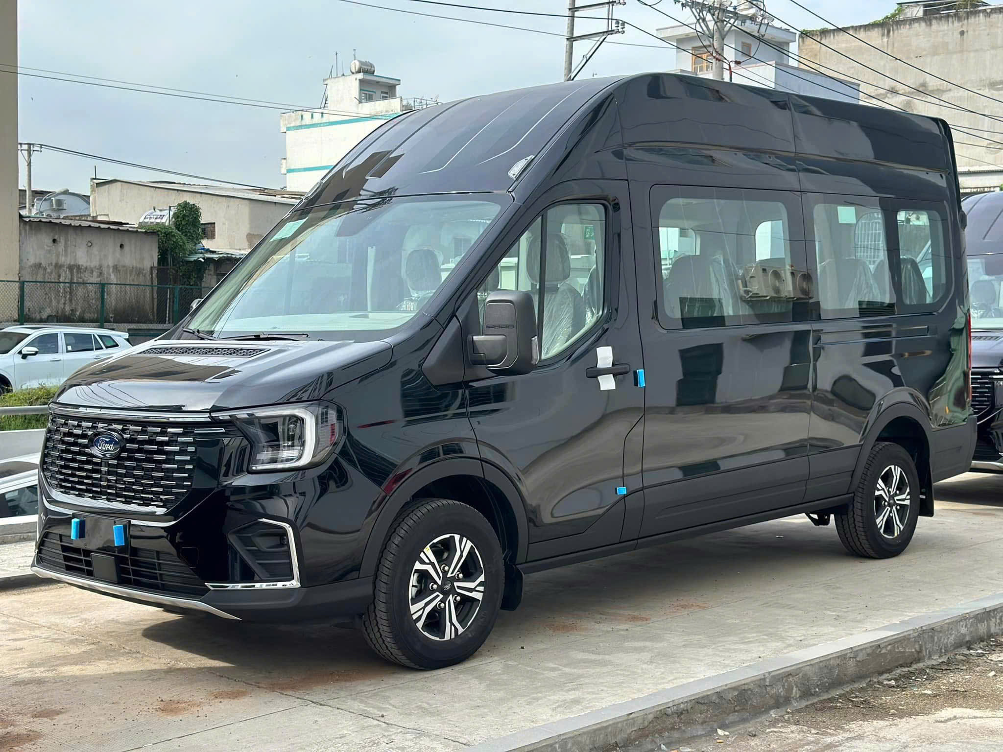 Dịch vụ cho thuê xe 18 chỗ tại Phan Thiết uy tín