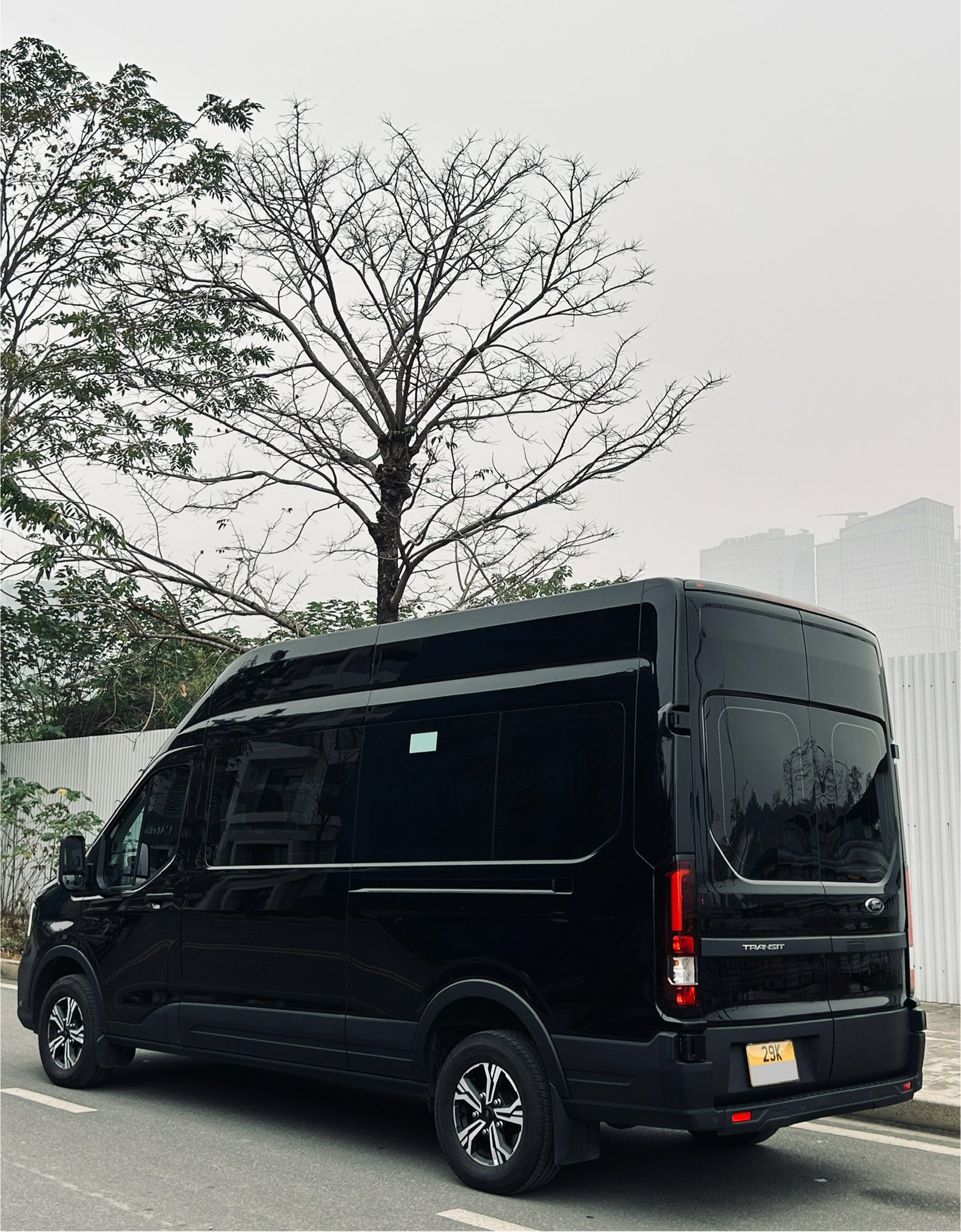 Tầm Quan Trọng Của Việc Chọn Đúng Dịch Vụ Thuê Xe 16 Chỗ Khi Du Lịch Nha Trang