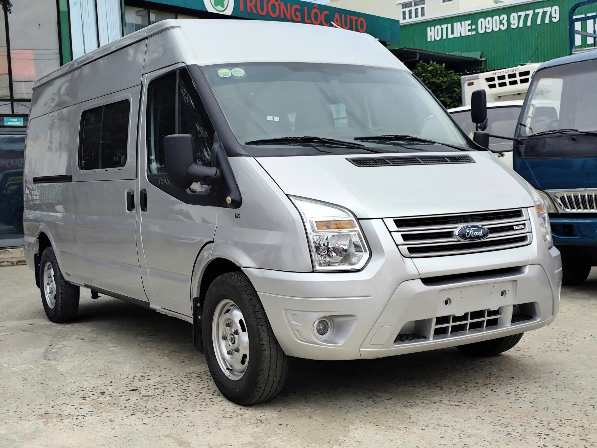 Tầm quan trọng của yếu tố an toàn khi tìm kiếm dịch vụ thuê xe 16 chỗ