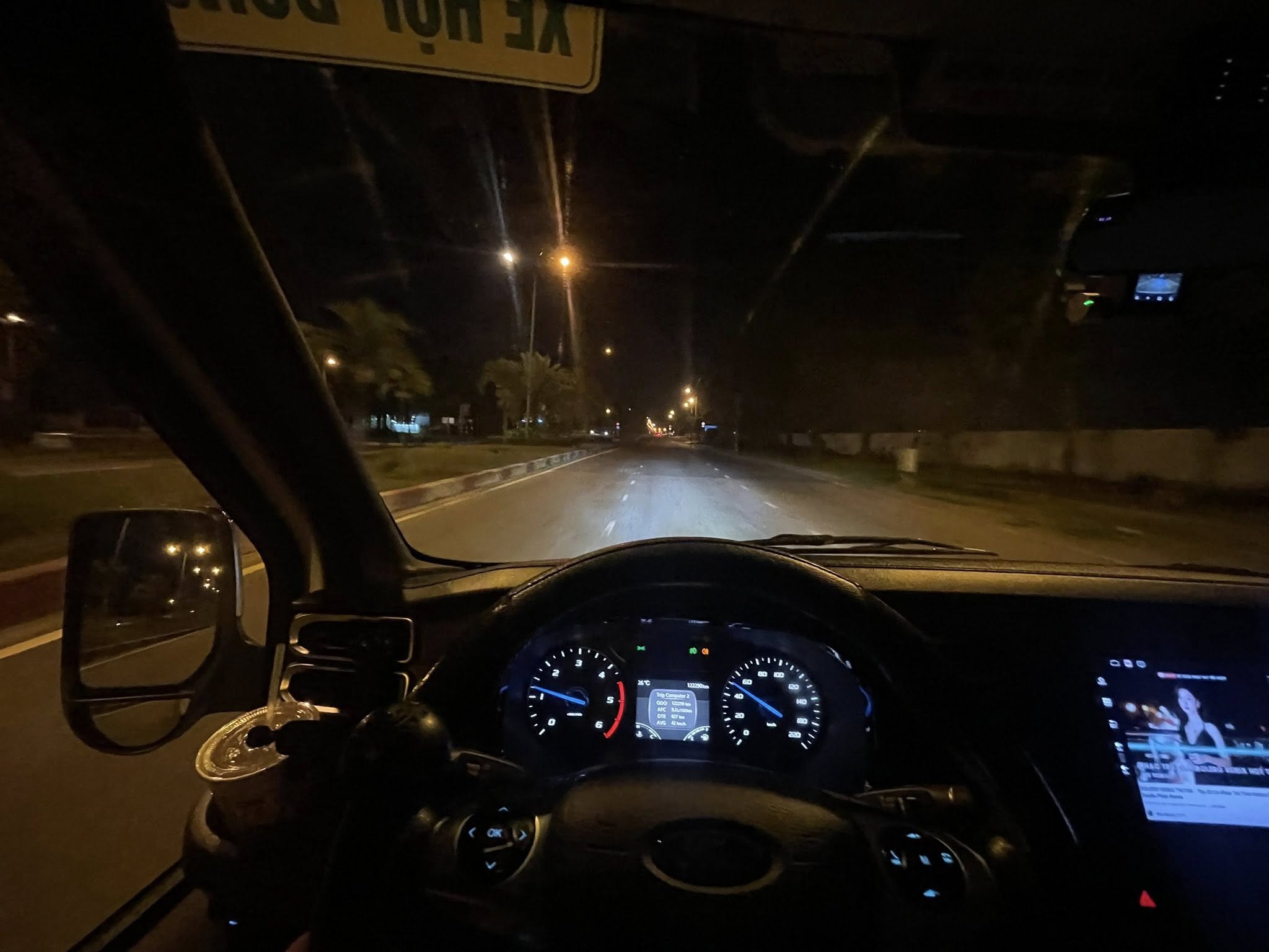 Dịch vụ thuê xe 16 chỗ Nha Trang uy tín