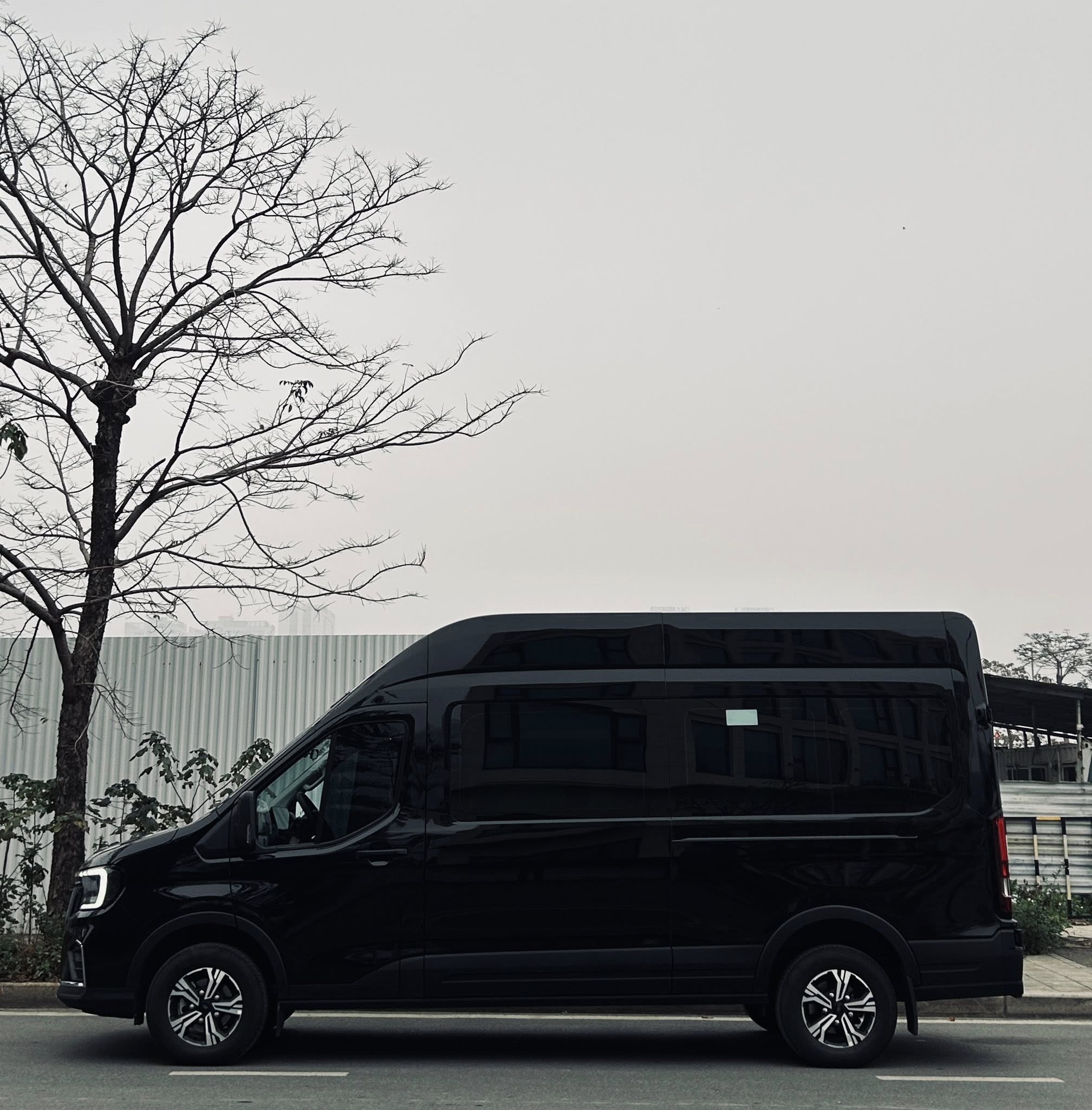 Dịch vụ cho thuê xe Thảo My - Đối tác uy tín cung cấp hợp đồng thuê xe 16 chỗ chất lượng