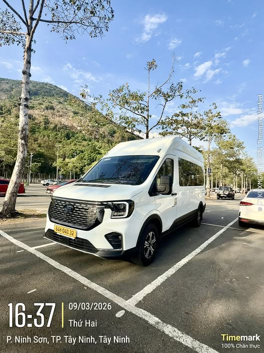 Chất lượng xe 16 chỗ Nha Trang giá tốt