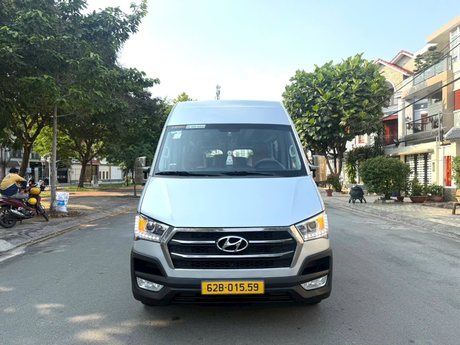 Kinh nghiệm thuê xe 16 chỗ đi Nha Trang chất lượng