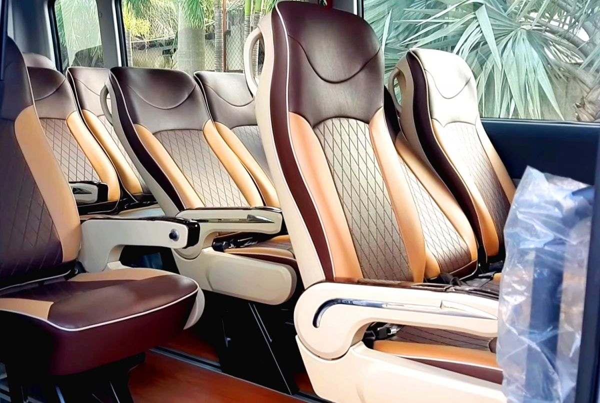 Thuê xe 16 chỗ Tây Ninh cho nhóm đông