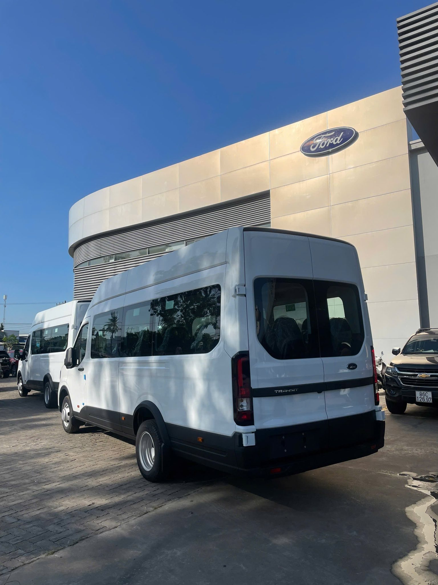 Kinh Nghiệm Bỏ Túi Khi Thuê Xe 18 Chỗ Đi Đà Lạt