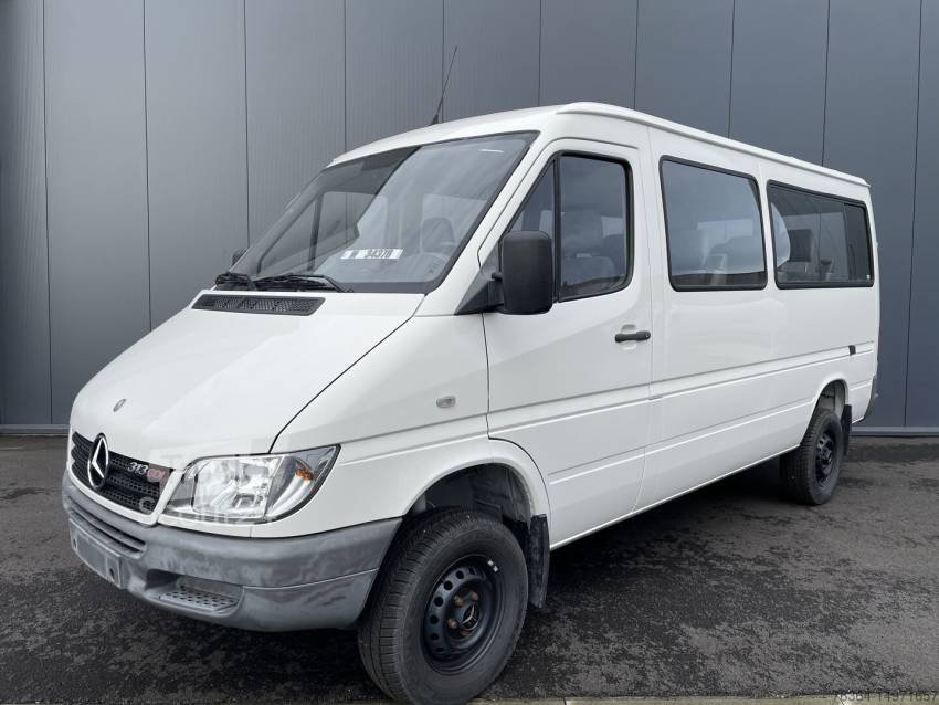 Dịch vụ thuê xe 16 chỗ Nha Trang