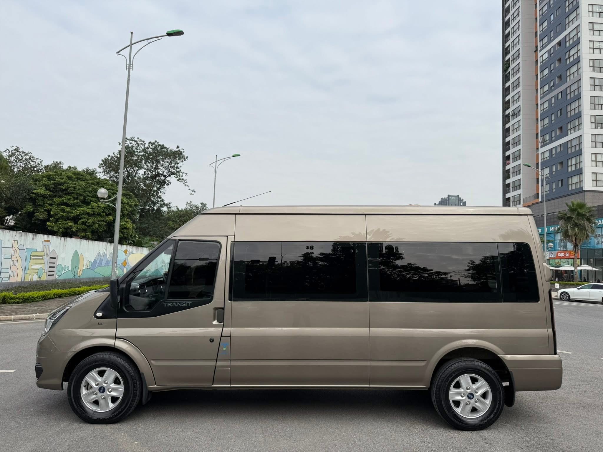 Dịch vụ thuê xe 16 chỗ Nha Trang chất lượng cao