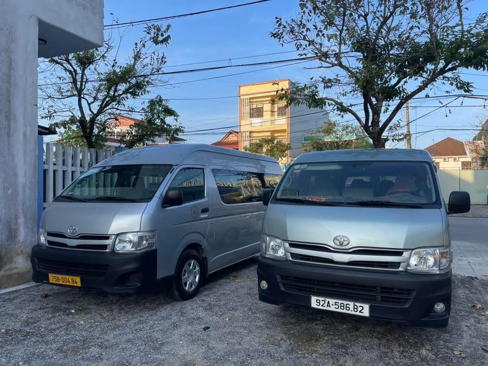 Thuê xe 16 chỗ cho tour dài ngày