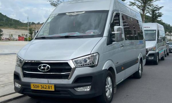 Thuê xe 16 chỗ cho tour dài ngày