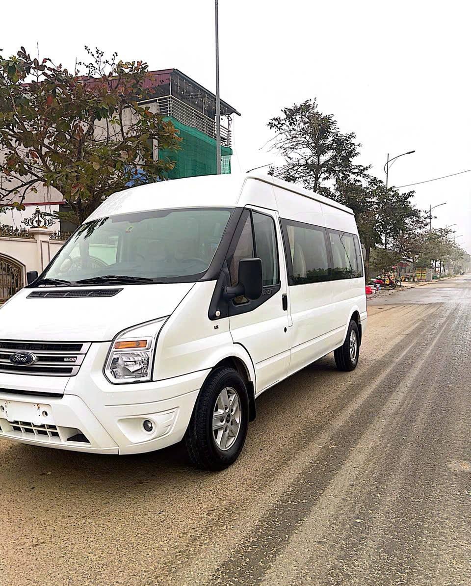 Thuê xe 16 chỗ Nha Trang tiết kiệm