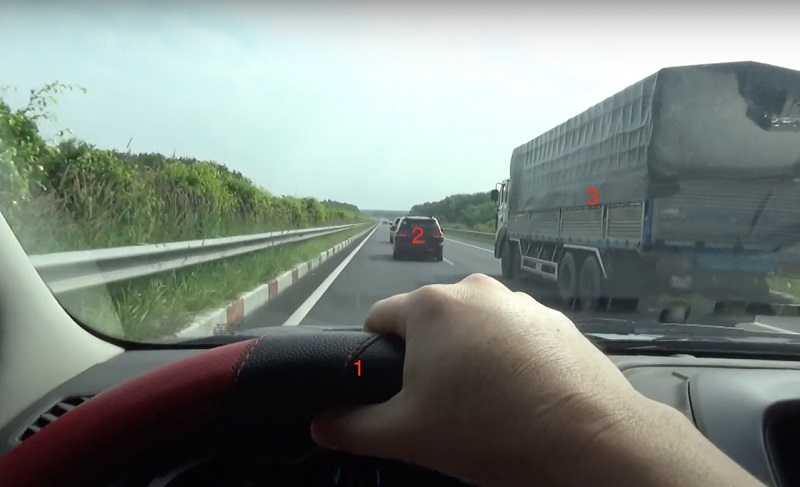 Đảm bảo lái xe đúng tốc độ quy định