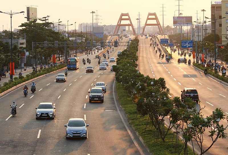 Một số lưu ý cần biết khi điều khiển xe ô tô