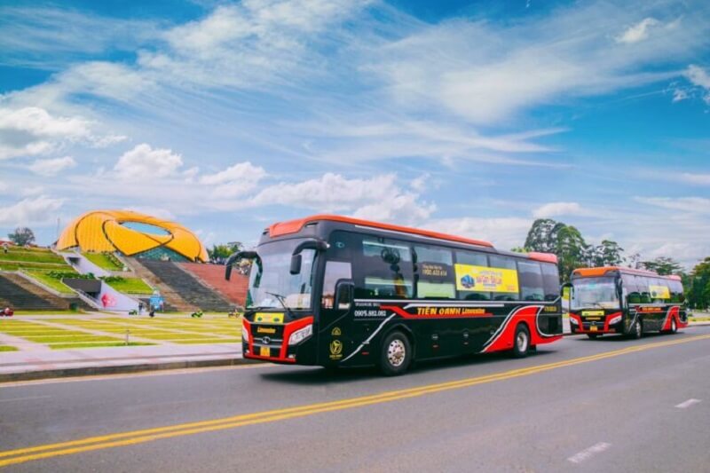 Xe Tiến Oanh Limousine