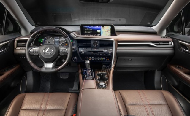 noi-that-xe-lexus