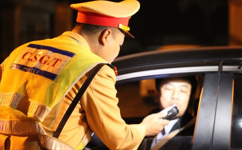 Vi phạm nồng độ cồn có bị giam xe không?