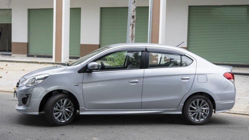 Vì sao nên thuê xe chạy Grab Car?