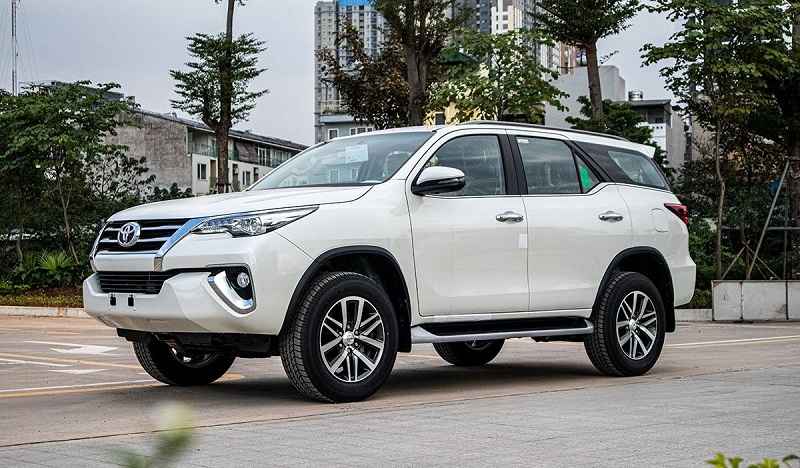 Thuê xe đi Hậu Giang giá bao nhiêu?