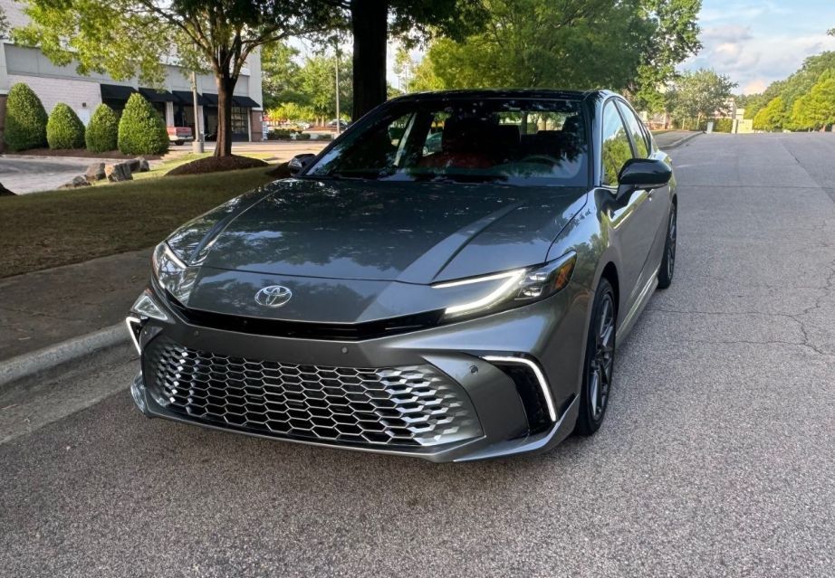 Thuê xe tự lái đời mới giá tốt