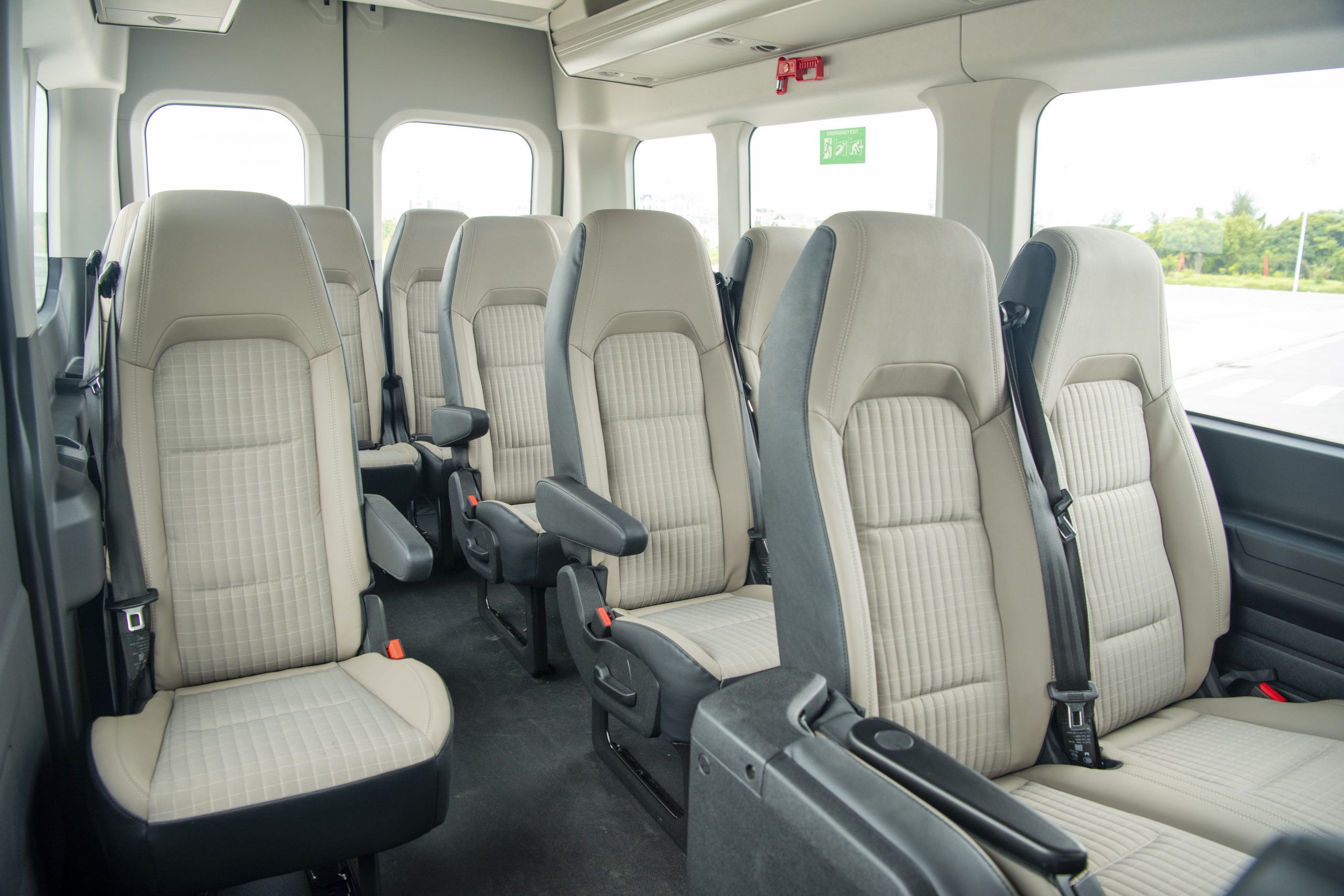 Các Dịch Vụ Cho Thuê Xe 16 Chỗ Đi Tây Ninh Phổ Biến Của Thảo My