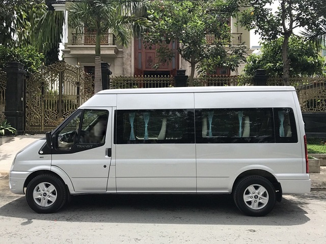 Cho thuê xe 16 chỗ gần cần quan tâm những yếu tố nào?