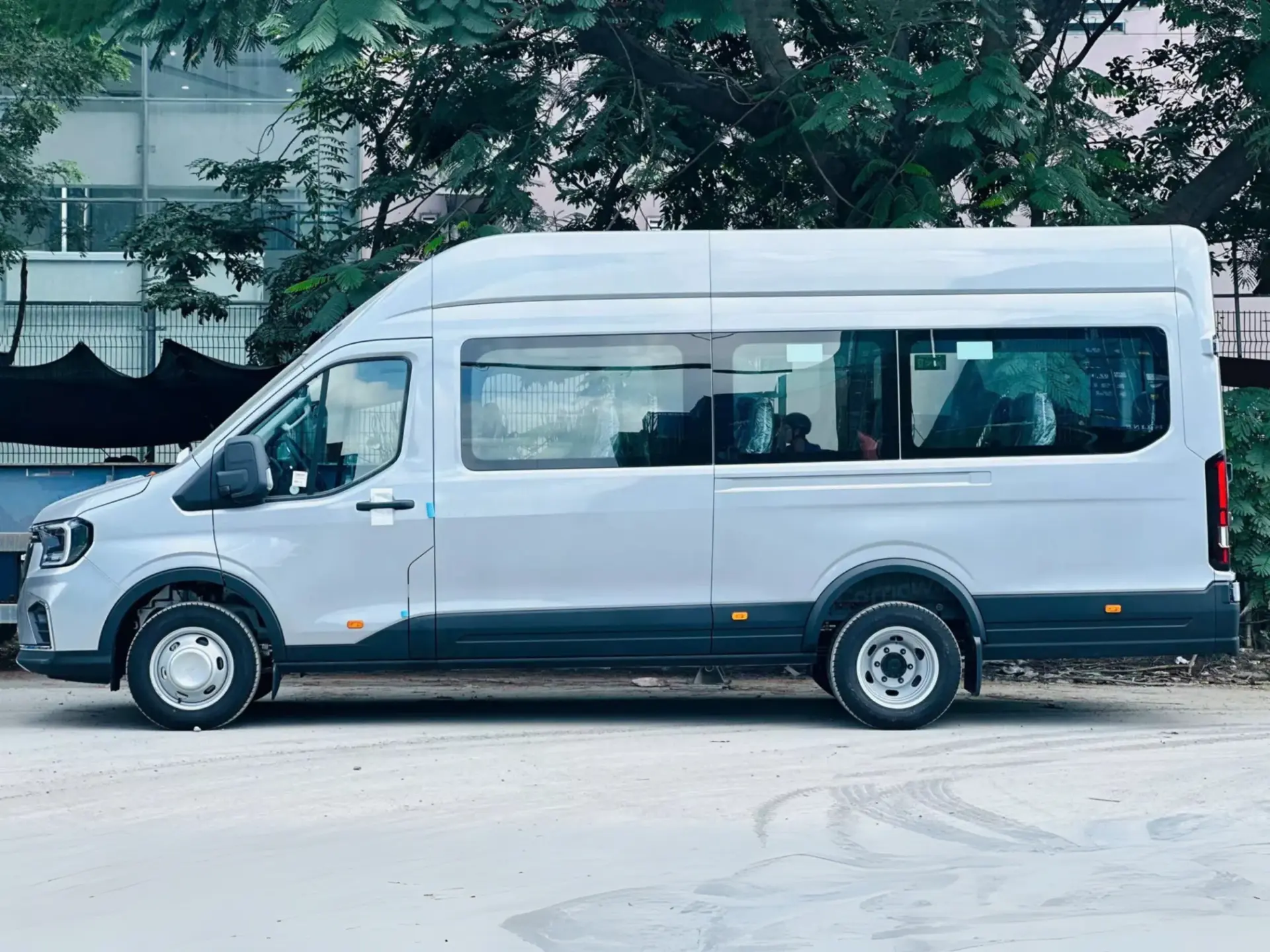 Lý Do Nên Chọn Dịch Vụ Thuê Xe 16 Chỗ Tại Thảo My