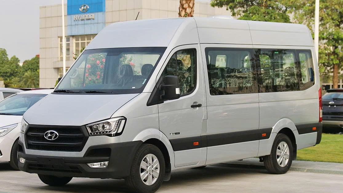 Cho thuê xe 18 chỗ phục vụ cưới hỏi, sự kiện, lễ hội