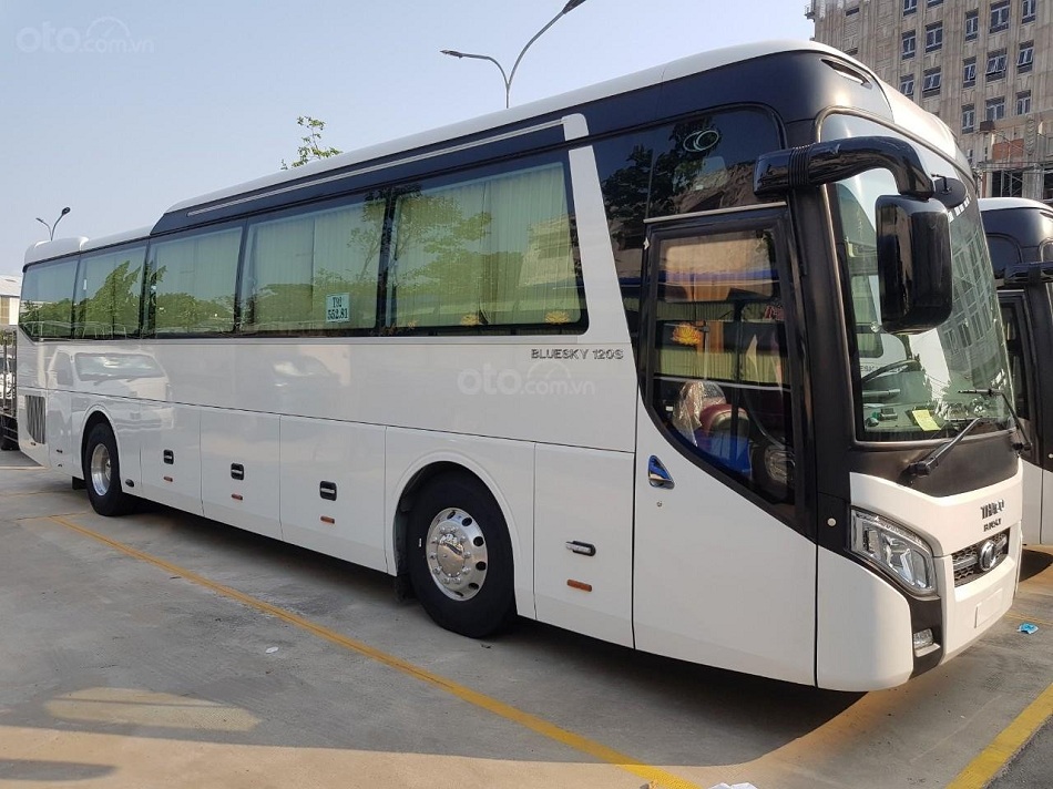 Các đối tượng phù hợp với dịch vụ cho thuê xe 18 chỗ