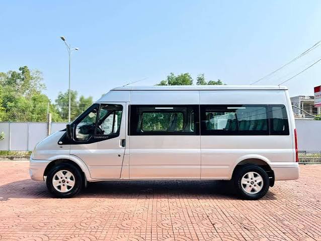 Các nhóm khách hàng nên sử dụng cho thuê xe sân bay 16 chỗ